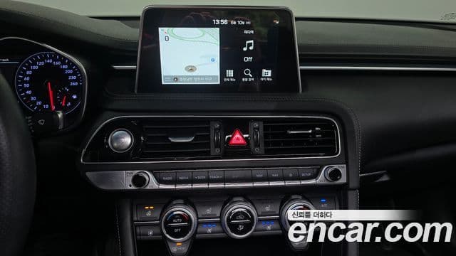 Genesis G70 2019 — Şəkil 15/20