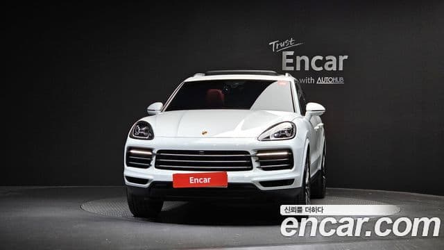 Porsche Cayenne 2020 — Фото 3/20