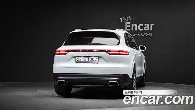 Porsche Cayenne 2020 — Фото 4/20