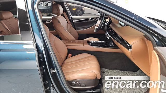 Genesis Electrified G80 2022 — Şəkil 10/20
