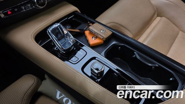 Volvo S90 2022 — ფოტო 9/20