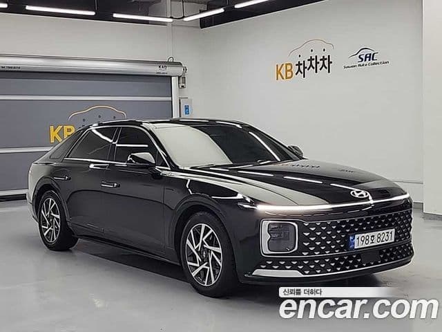 Hyundai Grandeur 2023 — Şəkil 3/18