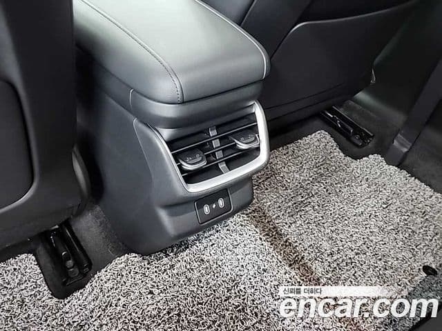 Hyundai Grandeur 2023 — Şəkil 13/18
