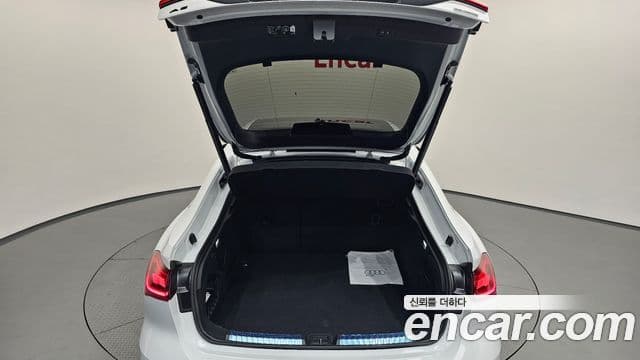 Audi A5 2025 — ფოტო 18/20