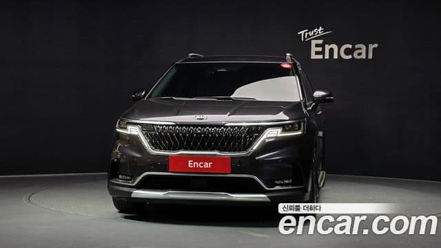 Kia Carnival 2021 — Фото 3/20