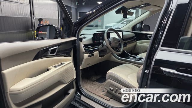 Kia Carnival 2024 — Şəkil 10/20
