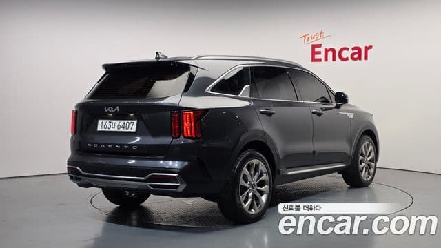 Kia Sorento 2022 — Photo 6/20