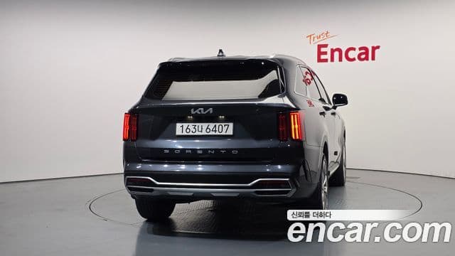 Kia Sorento 2022 — Photo 13/20