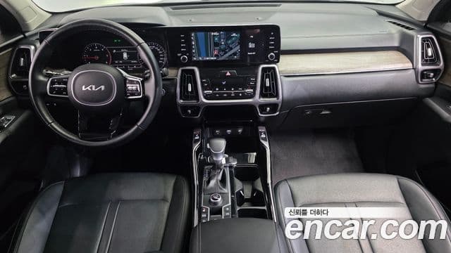 Kia Sorento 2022 — Photo 14/20