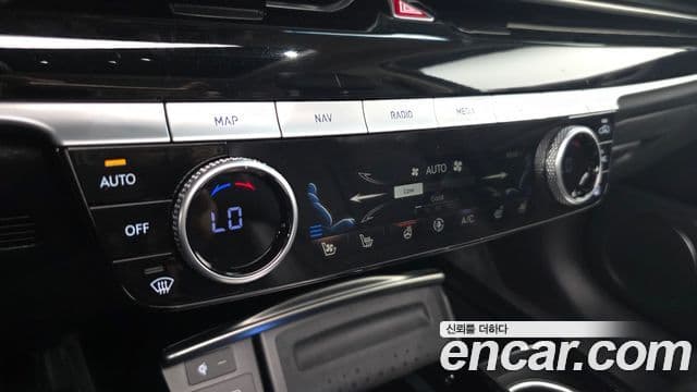Genesis Electrified G80 2020 — Şəkil 16/20