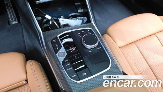 BMW 3 Series 2023 — ფოტო 9/20