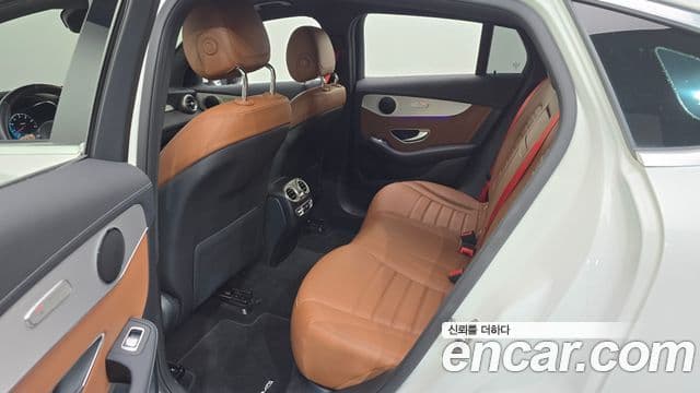 Mercedes-Benz GLC-Class 2022 — Şəkil 11/20