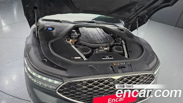 Genesis G90 2023 — Photo 5/20