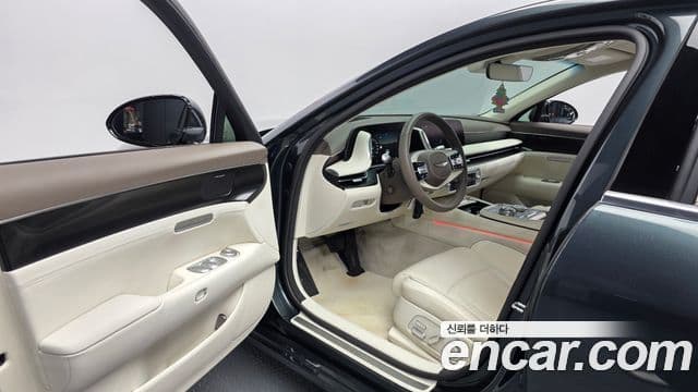 Genesis G90 2023 — Photo 10/20