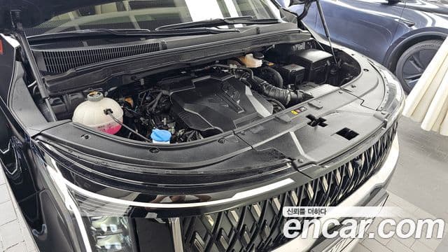 Kia Carnival 2024 — Photo 31/35