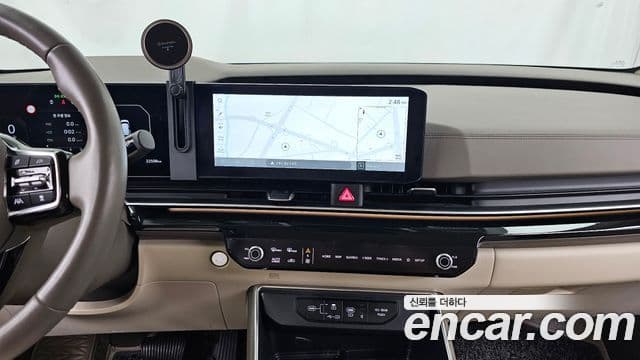 Kia Carnival 2024 — Photo 4/35