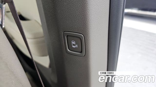 Kia Carnival 2024 — Photo 13/35