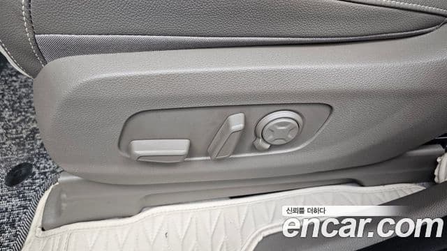 Kia Carnival 2024 — Photo 15/35