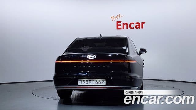 Hyundai Grandeur 2023 — Şəkil 4/20
