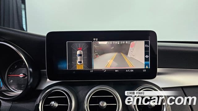 Mercedes-Benz C-Class 2019 — ფოტო 9/20