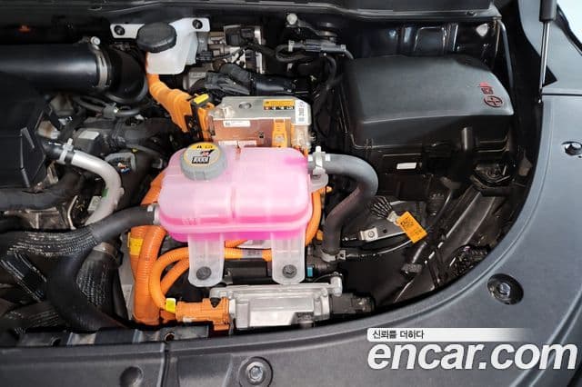 Kia Carnival 2024 — ფოტო 6/18