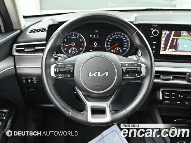 Kia K5 2022 — Şəkil 12/20