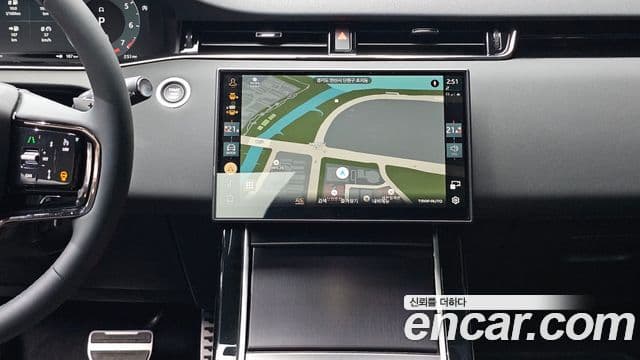Land Rover Range Rover Evoque 2026 — ფოტო 15/20