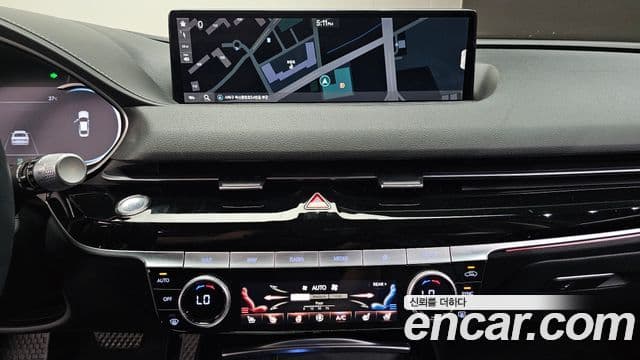 Genesis Electrified G80 2020 — Şəkil 14/20