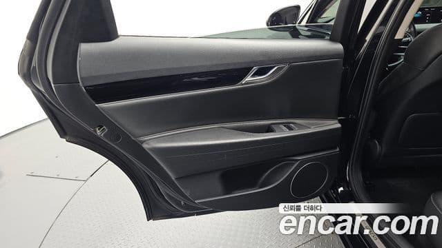 Genesis G80 2020 — Şəkil 9/32
