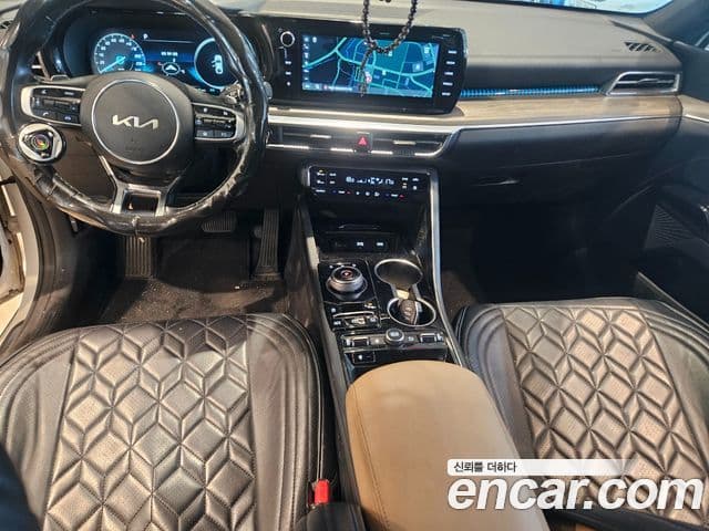 Kia K5 2022 — ფოტო 6/10