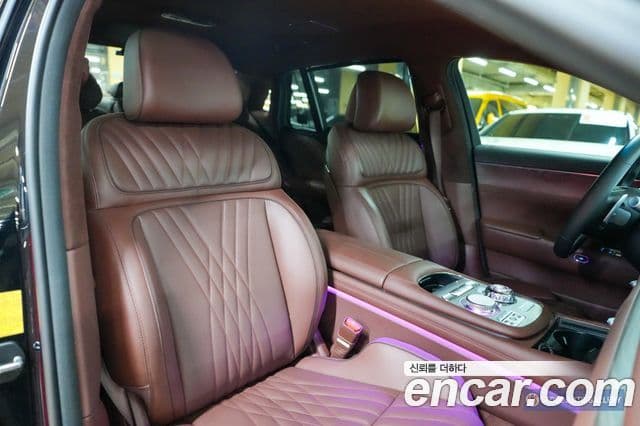 Genesis G90 2022 — Şəkil 10/20