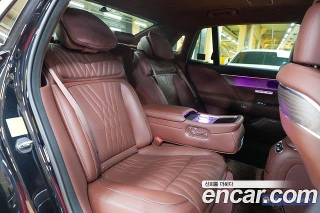 Genesis G90 2022 — Şəkil 13/20