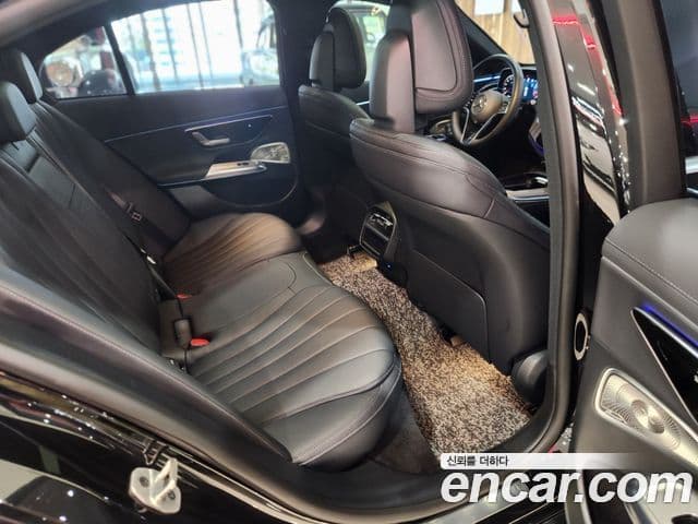 Mercedes-Benz E-Class 2025 — Şəkil 11/15