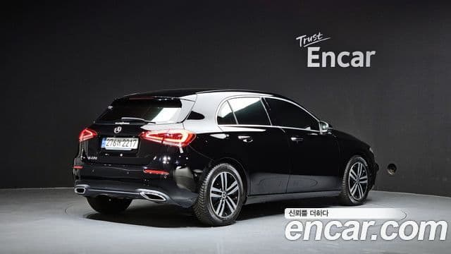 Mercedes-Benz A-Class 2021 — Şəkil 2/20
