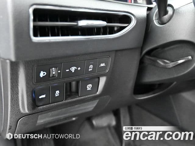 Hyundai Sonata 2022 — ფოტო 17/20