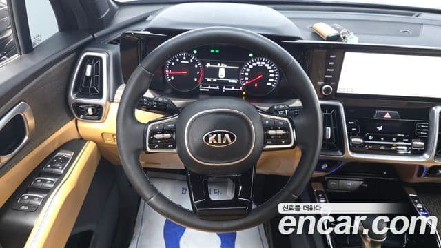 Kia Sorento 2021 — Фото 14/20