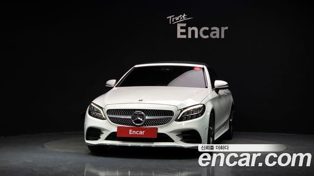 Mercedes-Benz C-Class 2019 — ფოტო 3/20