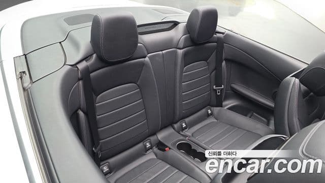 Mercedes-Benz C-Class 2019 — ფოტო 11/20