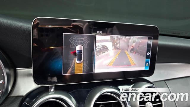 Mercedes-Benz C-Class 2019 — ფოტო 15/20