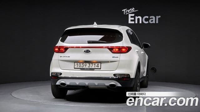 Kia Sportage The Bold 2020 — Фото 4/20