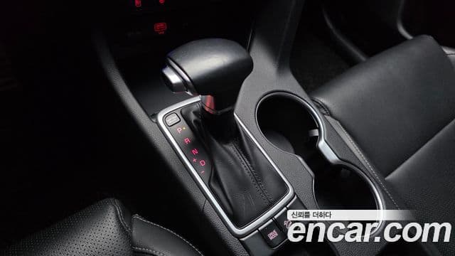 Kia Sportage The Bold 2020 — Фото 9/20