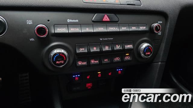 Kia Sportage The Bold 2020 — Фото 16/20