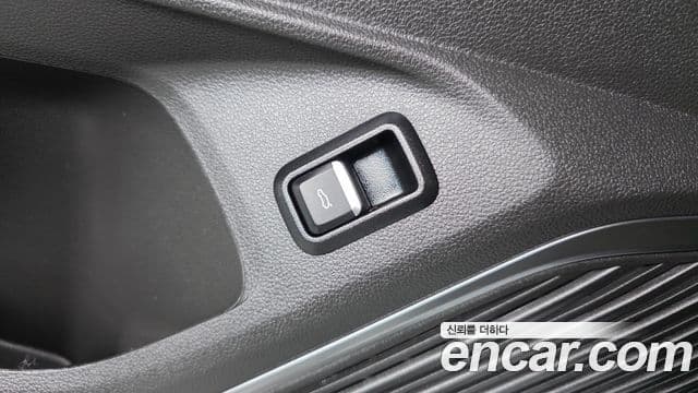 Renault Samsung Grand Koleos 2024 — Фото 13/20
