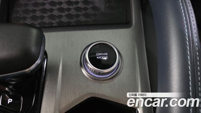 Renault Samsung Grand Koleos 2024 — ფოტო 15/38