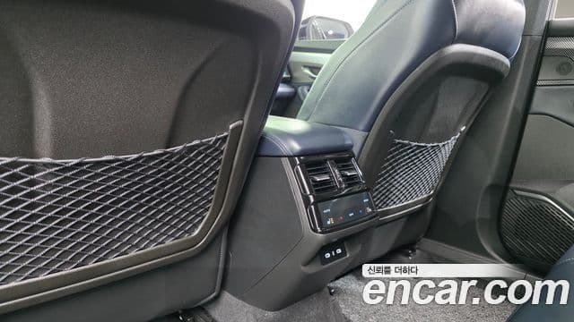 Renault Samsung Grand Koleos 2024 — ფოტო 2/38