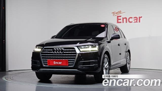 Audi Q7 2019 — Şəkil 1/20