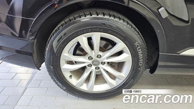 Audi Q7 2019 — Şəkil 5/20