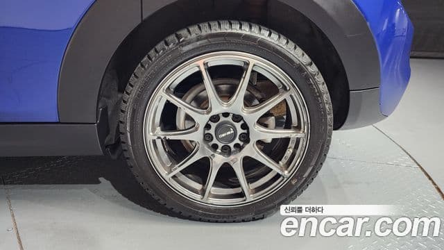 Mini Cooper S 2019 — Photo 12/32