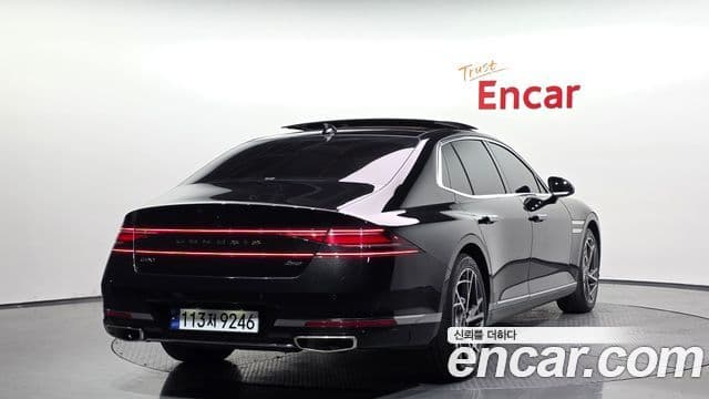 Genesis G90 2022 — Şəkil 2/20