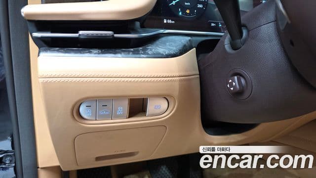 Genesis G90 2022 — Şəkil 19/20